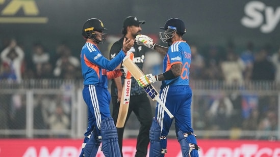 India Crushes New Zealand in 3rd T20 &ndash; Clinches Series 3-0
