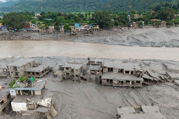 Nepal Floods: Death Toll Surges Past 550, Nearly 1,000 Missing